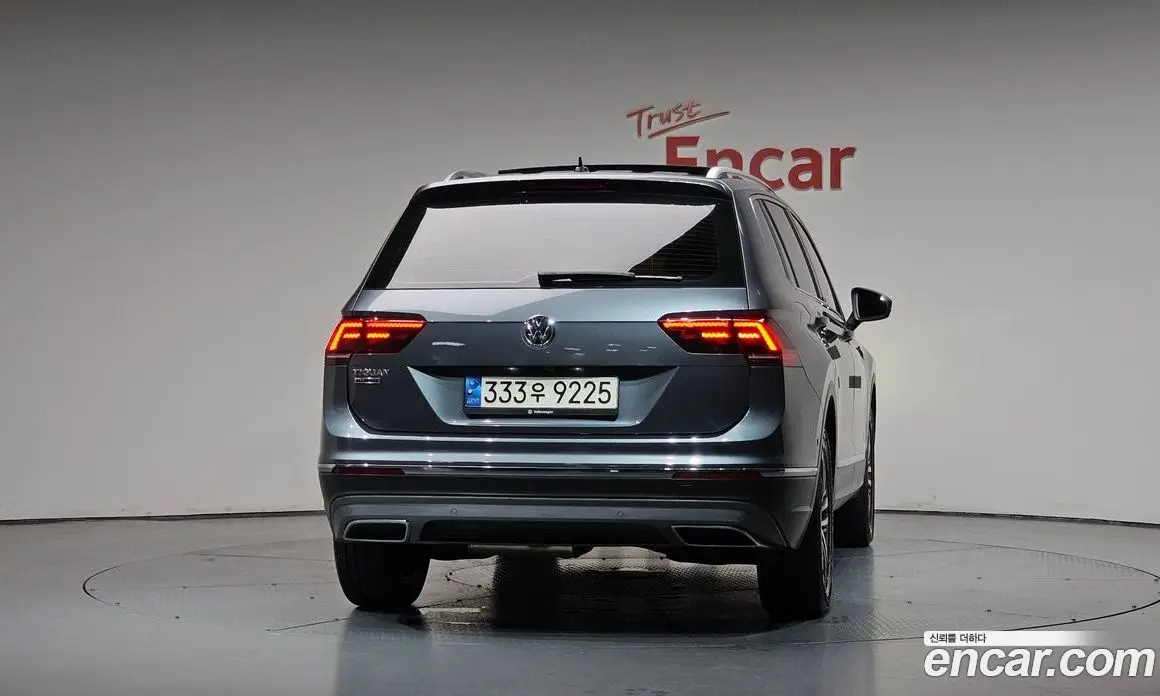 Volkswagen Tiguan 2020 2.0 автомат (гидро), фото 3 Volkswagen Tiguan 2020 2.0 автомат (гидро), фото 3