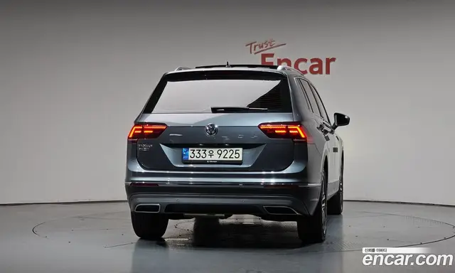 Volkswagen Tiguan 2020 2.0 автомат (гидро), миниатюра 3 Volkswagen Tiguan 2020 2.0 автомат (гидро), миниатюра 3
