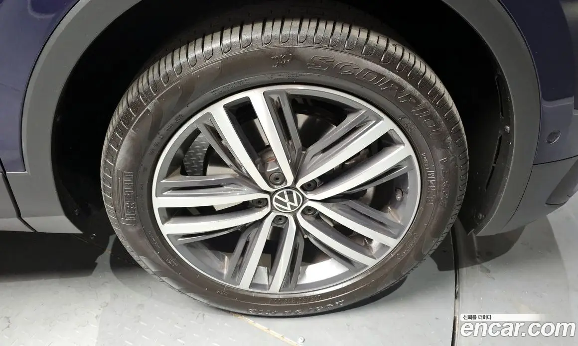 Volkswagen Tiguan 2023 2.0 автомат (гидро), фото 5