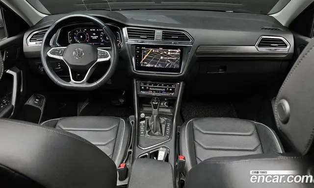 Volkswagen Tiguan 2023 2.0 автомат (гидро), миниатюра 7