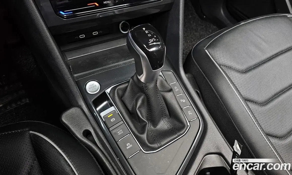 Volkswagen Tiguan 2023 2.0 автомат (гидро), фото 9