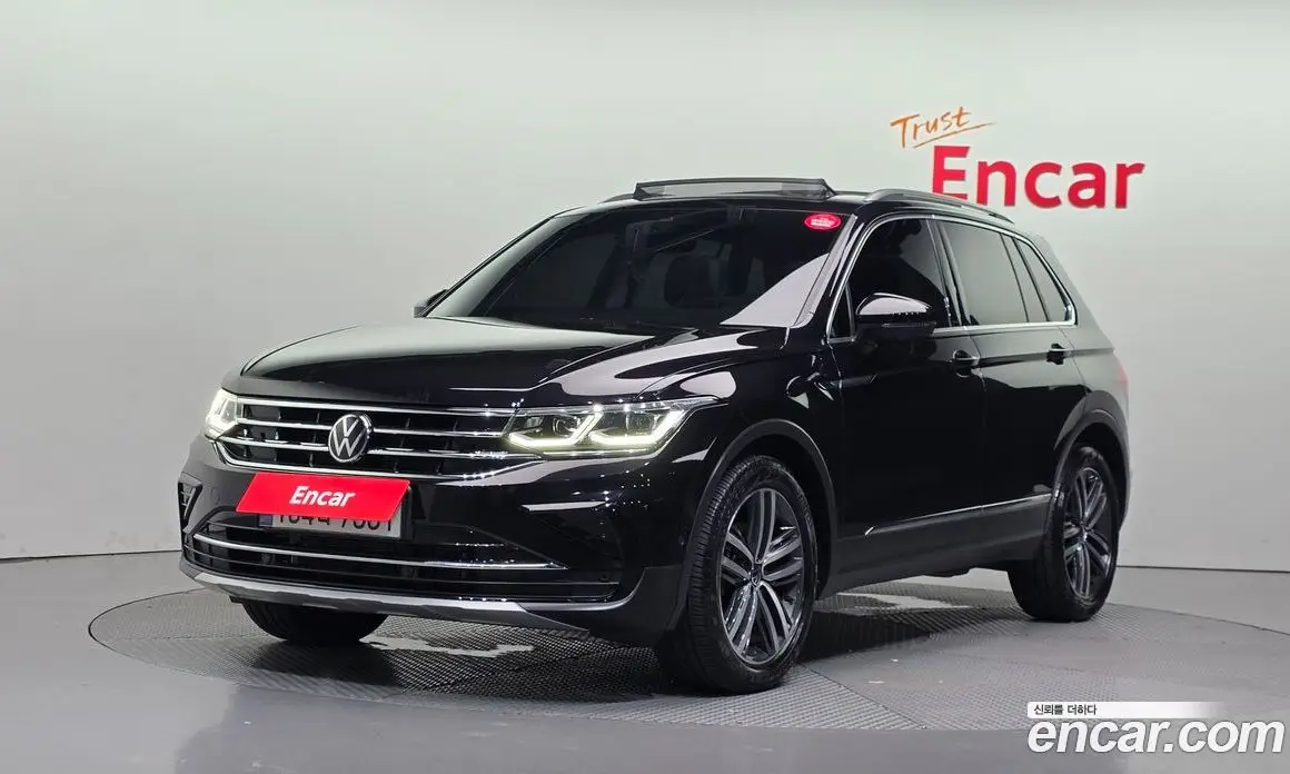 Volkswagen Tiguan 2023 2.0 автомат (гидро), фото 1 Volkswagen Tiguan 2023 2.0 автомат (гидро), фото 1