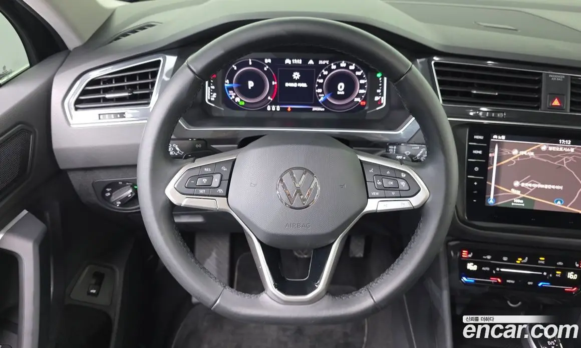 Volkswagen Tiguan 2023 2.0 автомат (гидро), фото 19 Volkswagen Tiguan 2023 2.0 автомат (гидро), фото 19