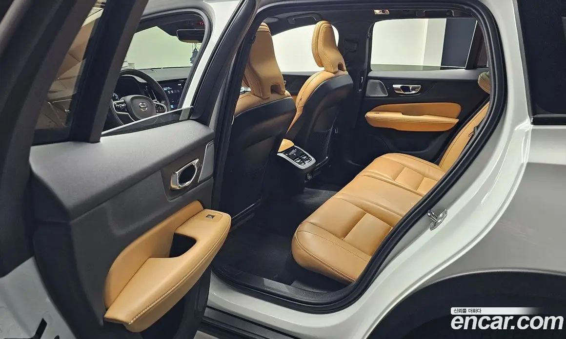 Volvo V60 2021 2.0 автомат (гидро), фото 16 Volvo V60 2021 2.0 автомат (гидро), фото 16