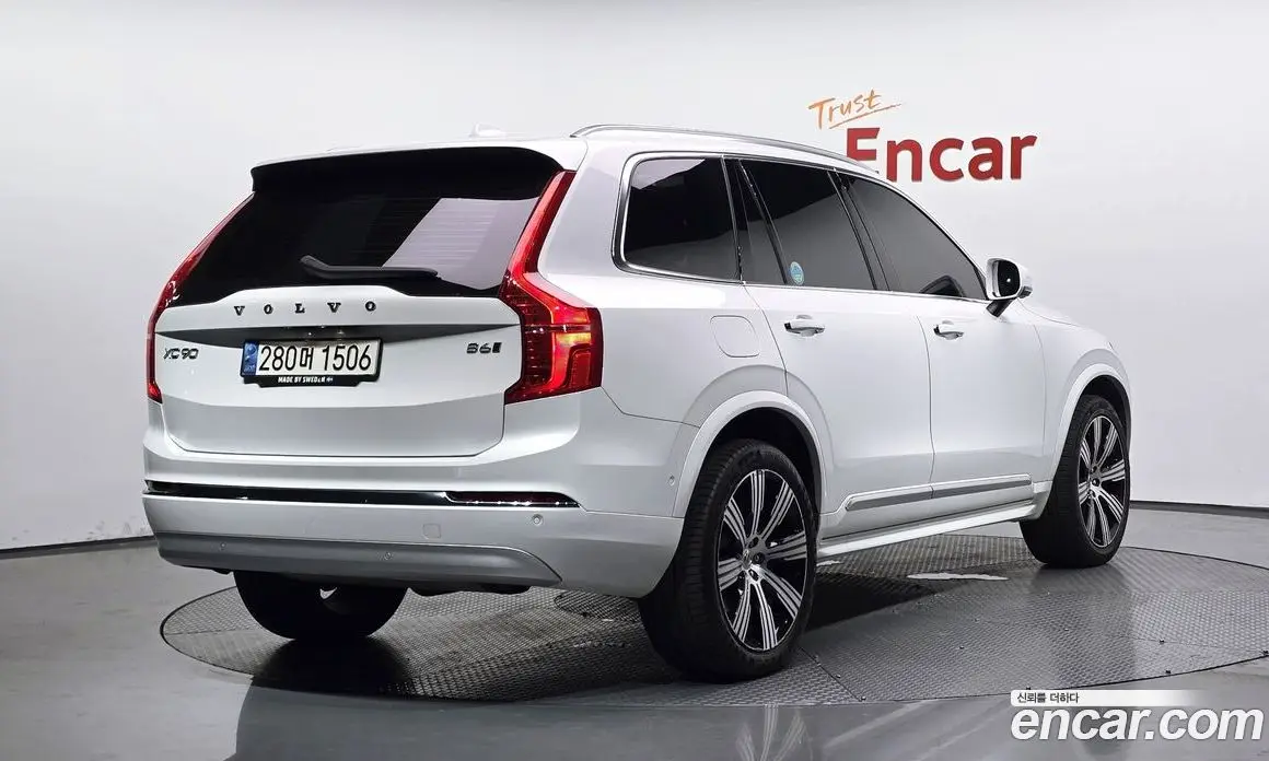 Volvo XC90 2021 2.0 автомат (гидро), фото 1 Volvo XC90 2021 2.0 автомат (гидро), фото 1