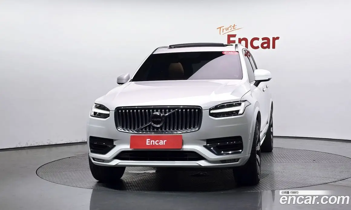 Volvo XC90 2021 2.0 автомат (гидро), фото 2 Volvo XC90 2021 2.0 автомат (гидро), фото 2