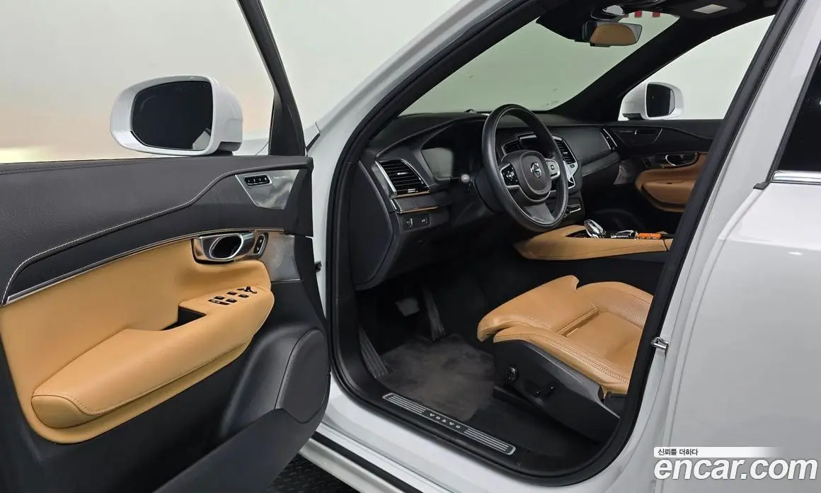 Volvo XC90 2021 2.0 автомат (гидро), фото 12 Volvo XC90 2021 2.0 автомат (гидро), фото 12