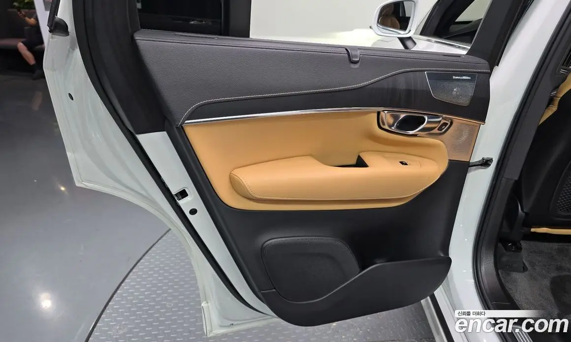 Volvo XC90 2021 2.0 автомат (гидро), фото 14 Volvo XC90 2021 2.0 автомат (гидро), фото 14