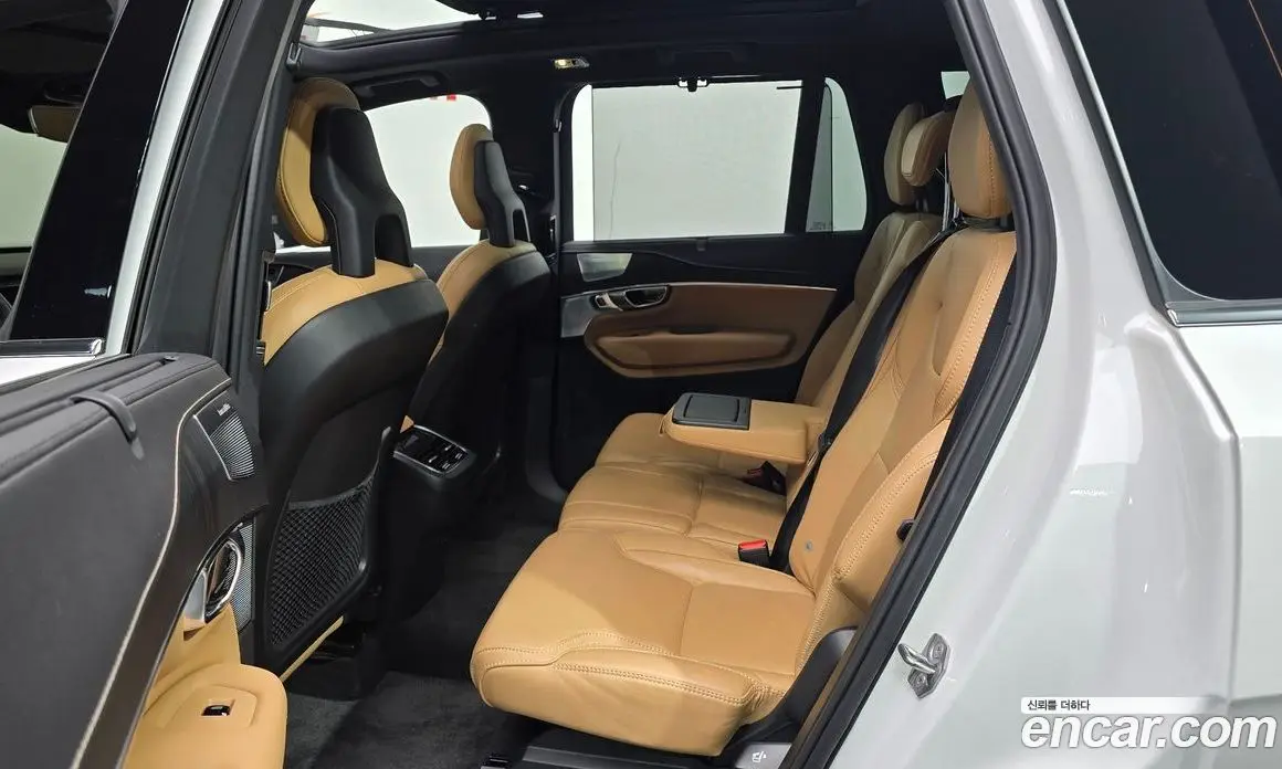 Volvo XC90 2021 2.0 автомат (гидро), фото 16 Volvo XC90 2021 2.0 автомат (гидро), фото 16