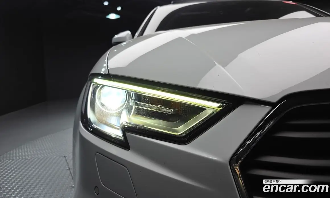 Audi A3 2020 2.0 автомат (гидро), фото 8