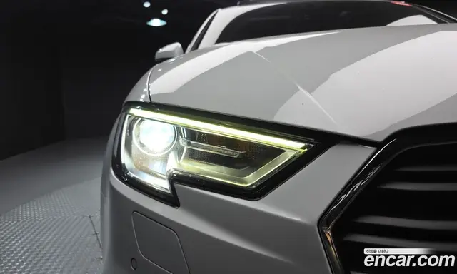 Audi A3 2020 2.0 автомат (гидро), миниатюра 8
