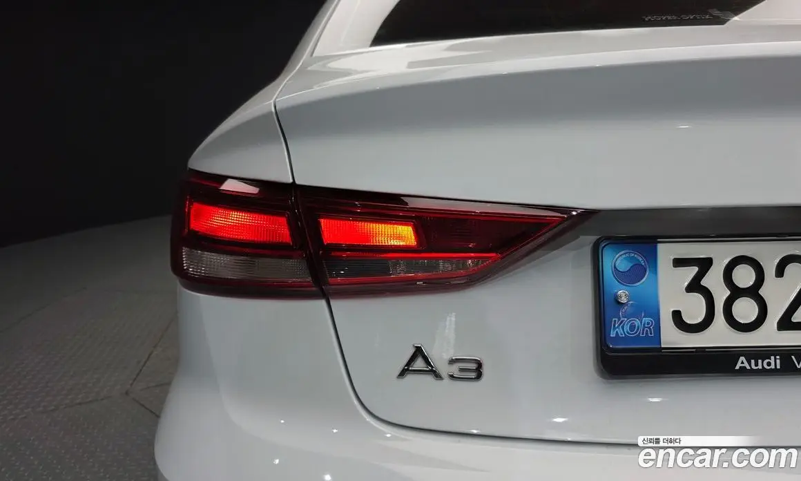 Audi A3 2020 2.0 автомат (гидро), фото 9