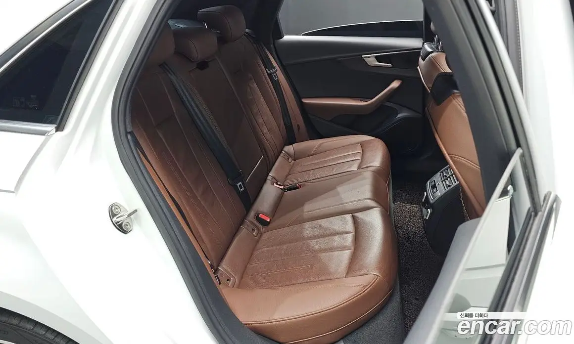 Audi A4 2019 2.0 автомат (гидро), фото 16 Audi A4 2019 2.0 автомат (гидро), фото 16
