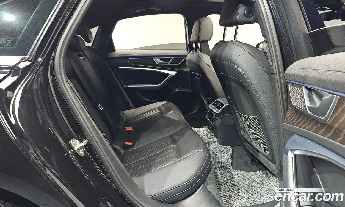 Audi A6 2020 2.0 автомат (гидро), фото 16 Audi A6 2020 2.0 автомат (гидро), фото 16