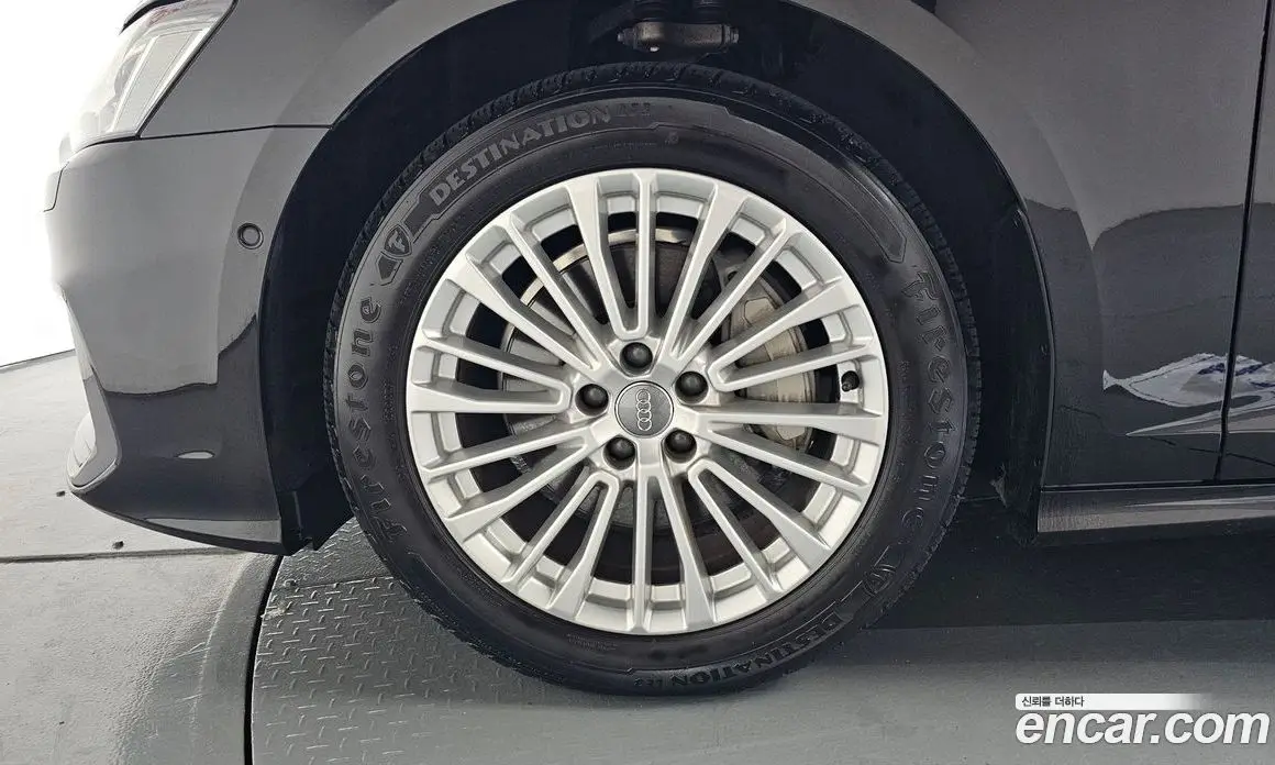 Audi A6 2020 2.0 автомат (гидро), фото 4 Audi A6 2020 2.0 автомат (гидро), фото 4