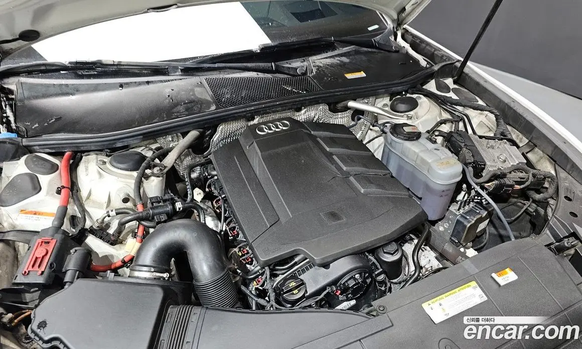 Audi A6 2021 2.0 автомат (гидро), фото 6
