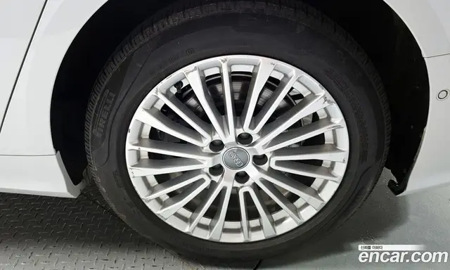 Audi A6 2021 2.0 автомат (гидро), миниатюра 7