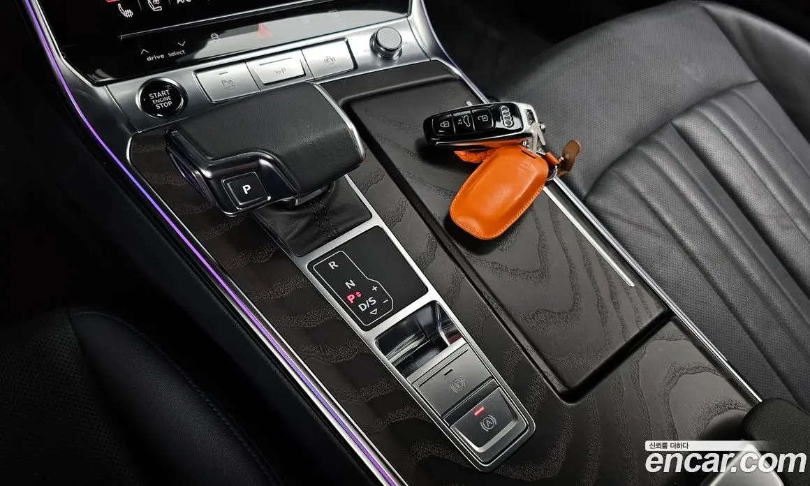Audi A6 2022 2.0 автомат (гидро), фото 11