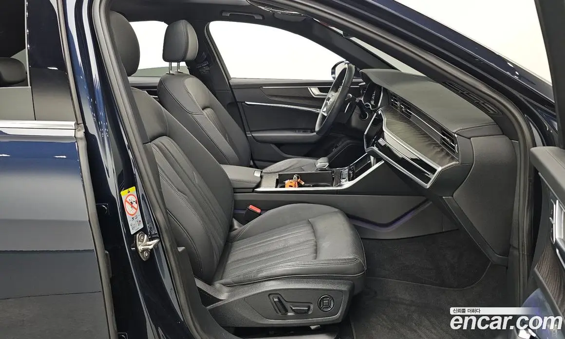 Audi A6 2022 2.0 автомат (гидро), фото 16
