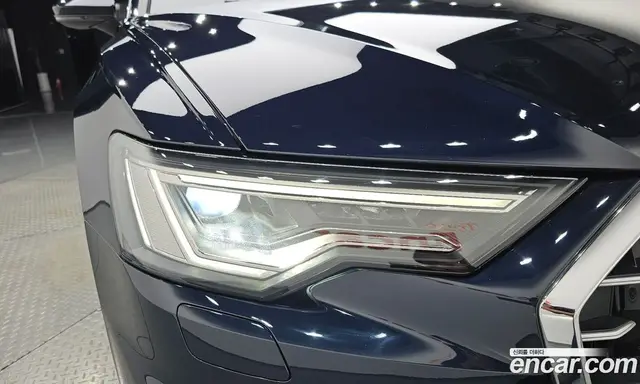 Audi A6 2022 2.0 автомат (гидро), миниатюра 7