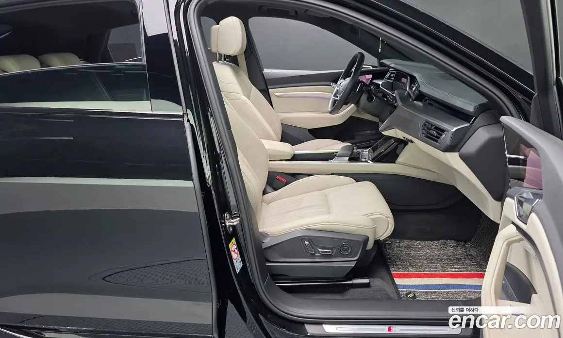Audi e-tron 2021 0.2 автомат (гидро), фото 16
