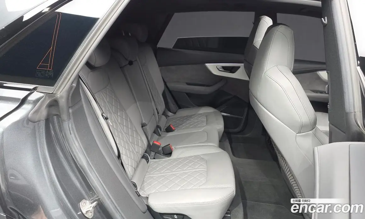 Audi Q8 2022 3.0 автомат (гидро), фото 11 Audi Q8 2022 3.0 автомат (гидро), фото 11