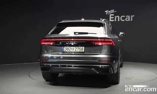 Audi Q8 2022 3.0 автомат (гидро), миниатюра 4 Audi Q8 2022 3.0 автомат (гидро), миниатюра 4