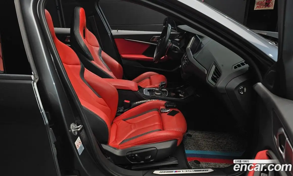 BMW 1 серия 2021 2.0 автомат (гидро), фото 16
