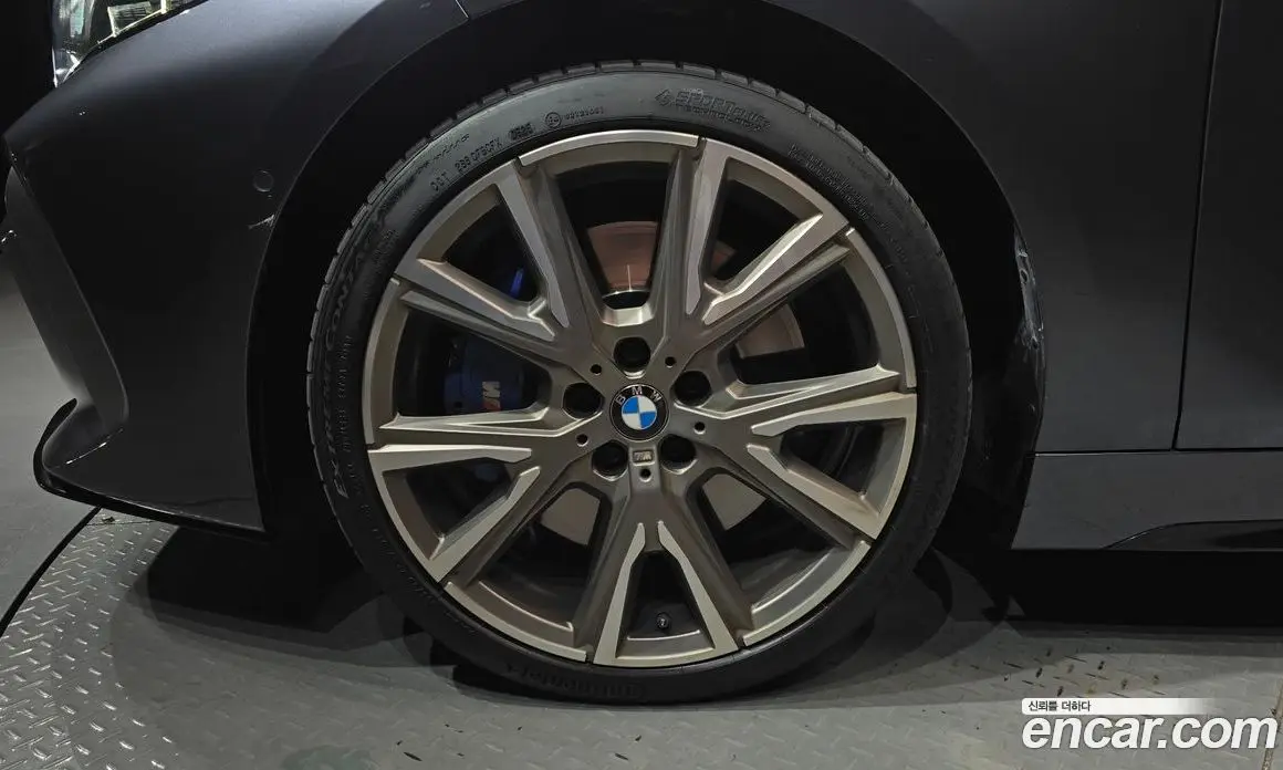 BMW 1 серия 2021 2.0 автомат (гидро), фото 5