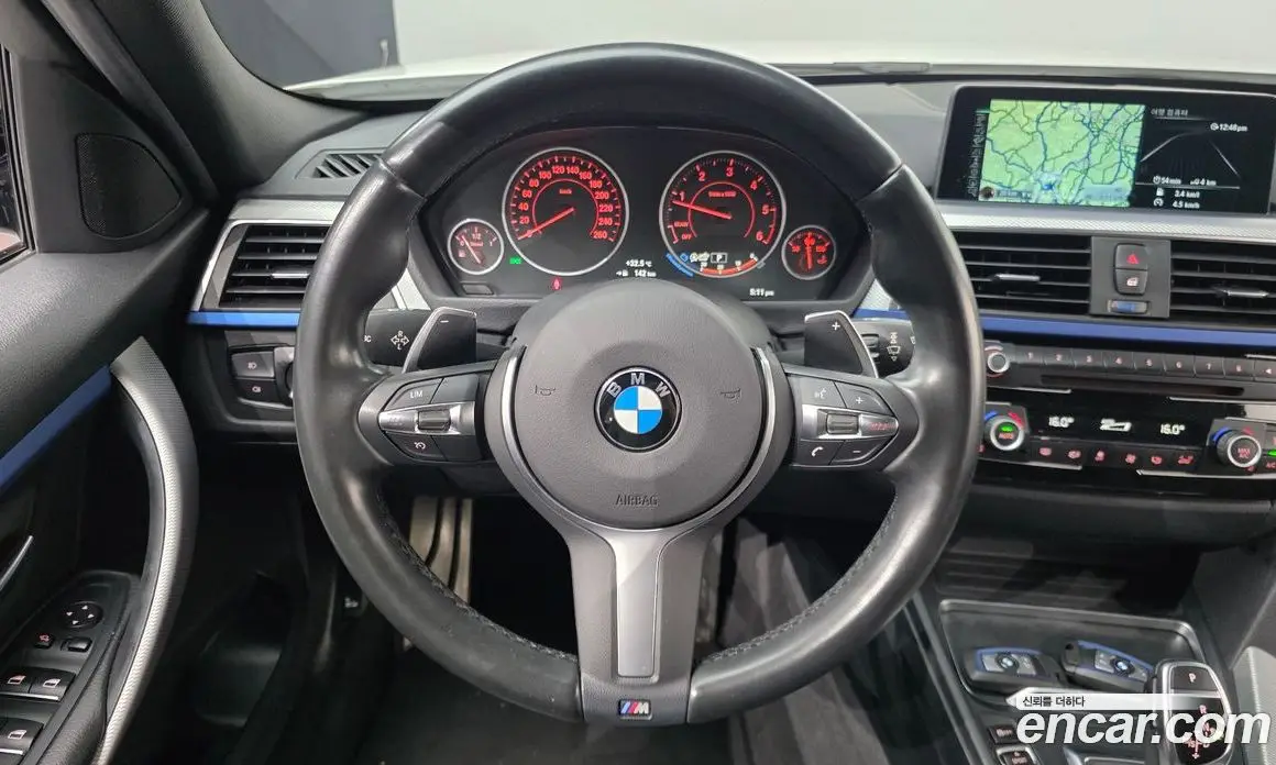 BMW 3 серия 2016 2.0 автомат (гидро), фото 13