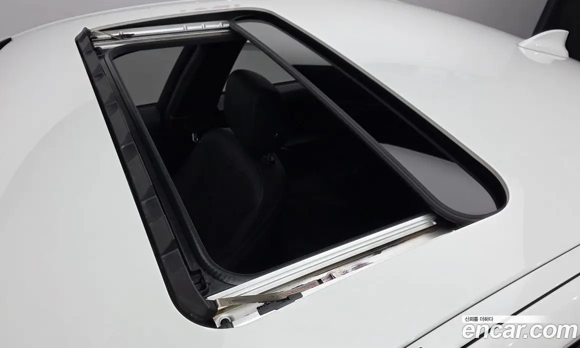 BMW 3 серия 2016 2.0 автомат (гидро), фото 19