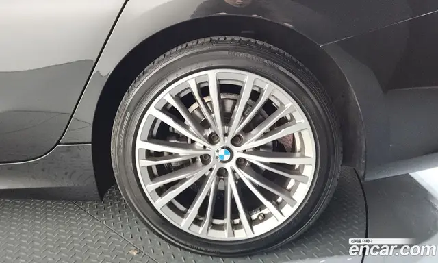 BMW 3 серия 2022 2.0 автомат (гидро), миниатюра 7 BMW 3 серия 2022 2.0 автомат (гидро), миниатюра 7