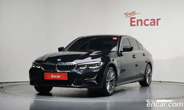 BMW 3 серия, 2022, 60 371 км