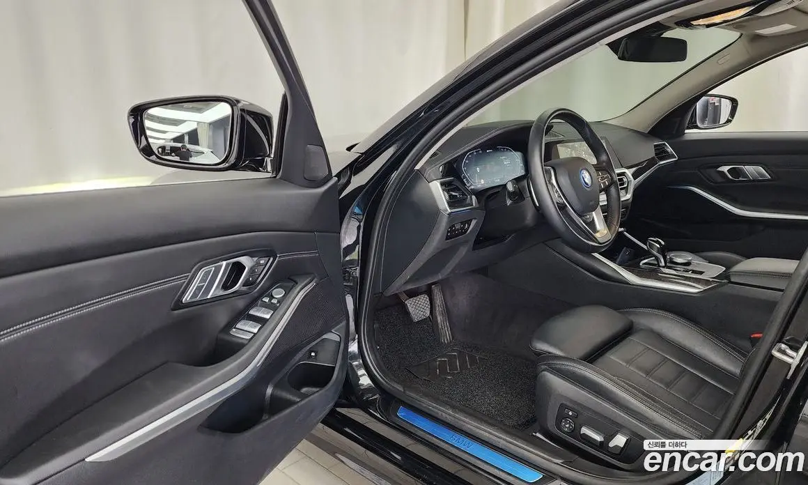 BMW 3 серия 2022 2.0 автомат (гидро), фото 13