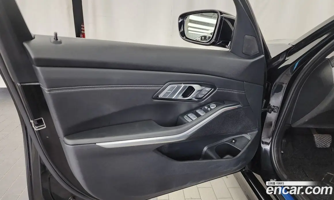 BMW 3 серия 2022 2.0 автомат (гидро), фото 14