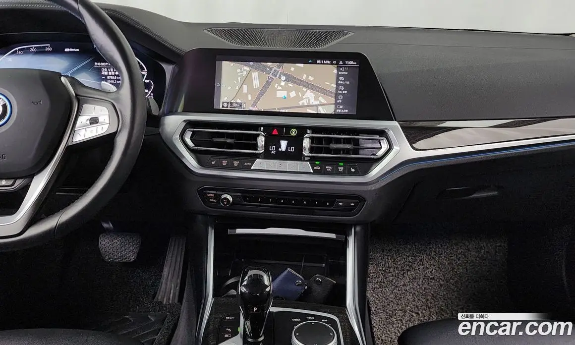 BMW 3 серия 2022 2.0 автомат (гидро), фото 20