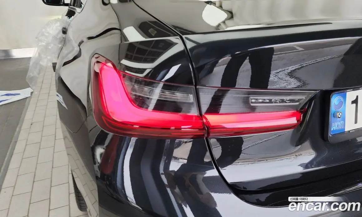 BMW 3 серия 2022 2.0 автомат (гидро), фото 9