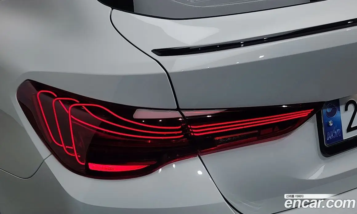 BMW 4 серия 2025 2.0 автомат (гидро), фото 8