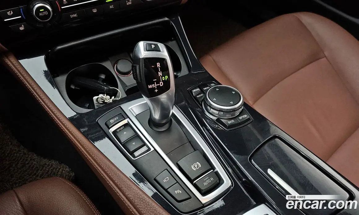 BMW 5 серия 2016 2.0 автомат (гидро), фото 11 BMW 5 серия 2016 2.0 автомат (гидро), фото 11