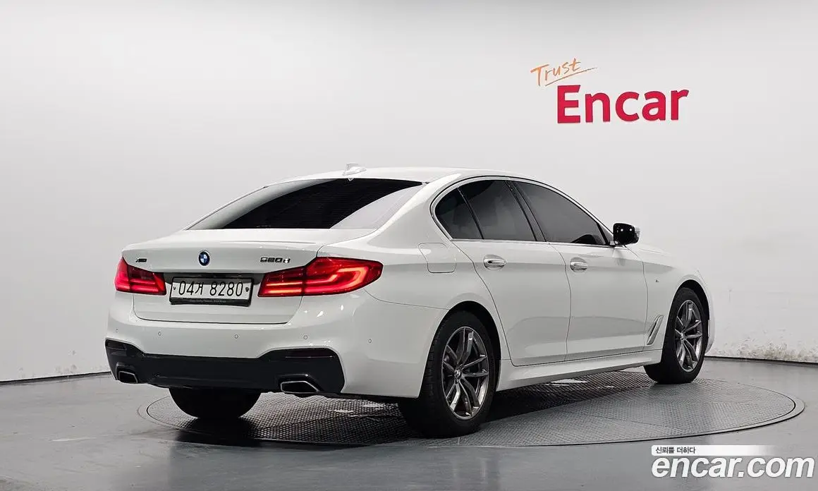 BMW 5 серия 2017 2.0 автомат (гидро), фото 1 BMW 5 серия 2017 2.0 автомат (гидро), фото 1