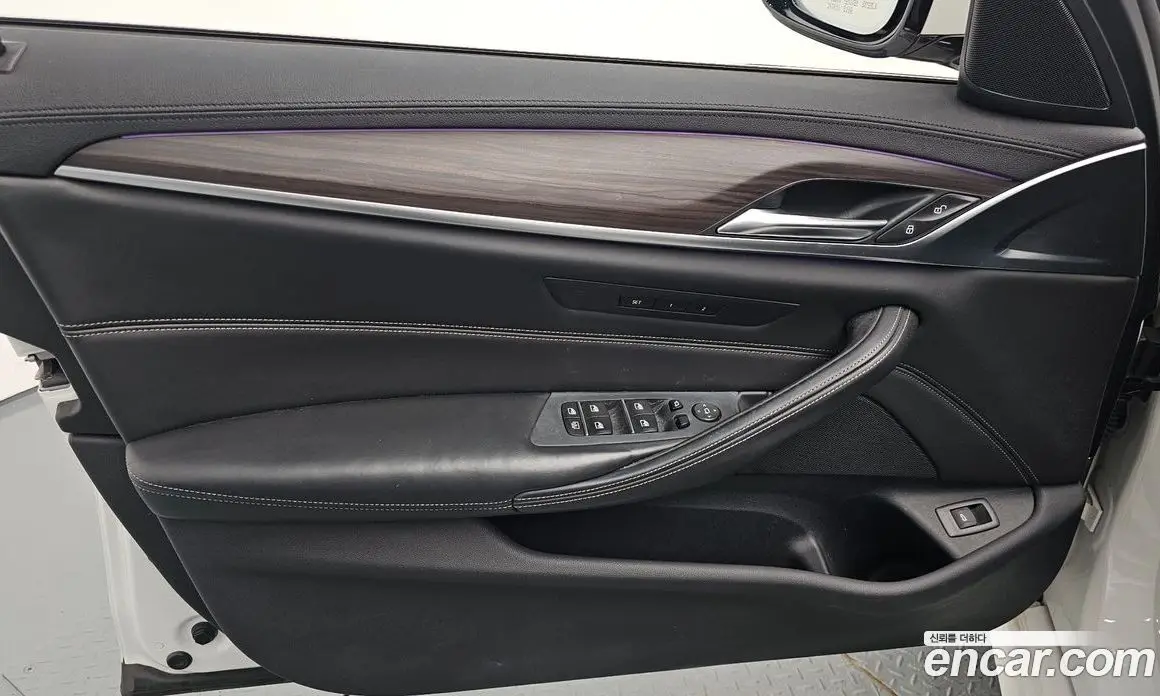 BMW 5 серия 2017 2.0 автомат (гидро), фото 13 BMW 5 серия 2017 2.0 автомат (гидро), фото 13
