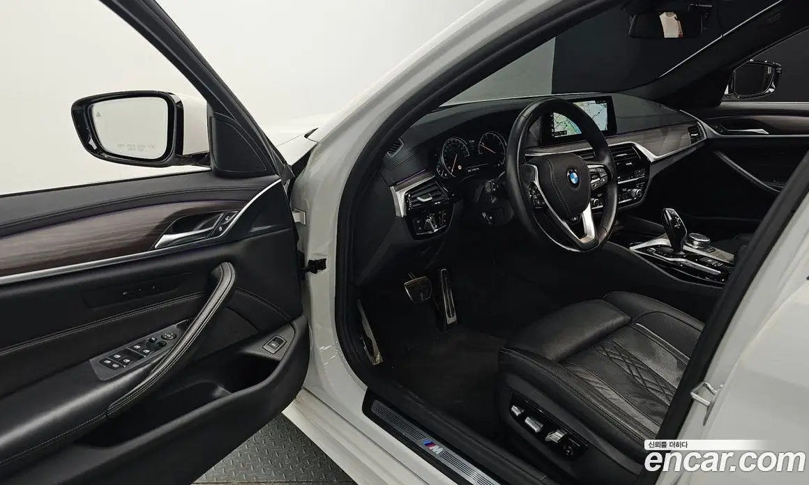 BMW 5 серия 2017 2.0 автомат (гидро), фото 16 BMW 5 серия 2017 2.0 автомат (гидро), фото 16