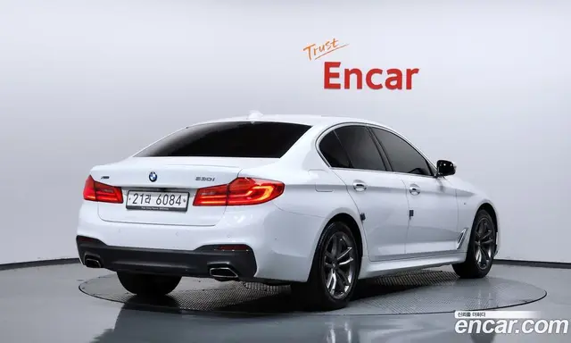 BMW 5 серия 2018 2.0 автомат (гидро), миниатюра 2