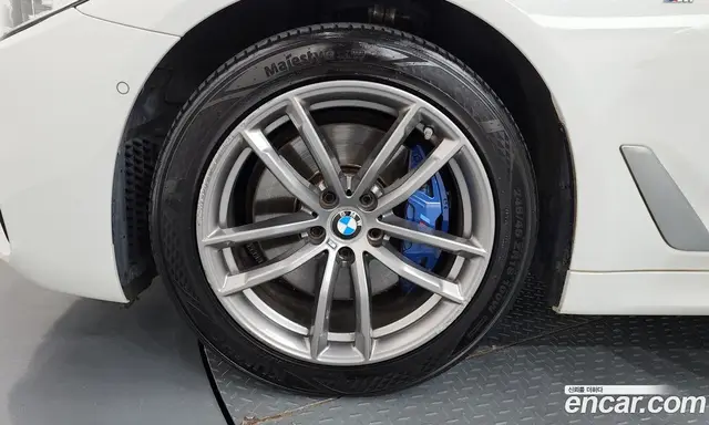 BMW 5 серия 2018 2.0 автомат (гидро), миниатюра 5