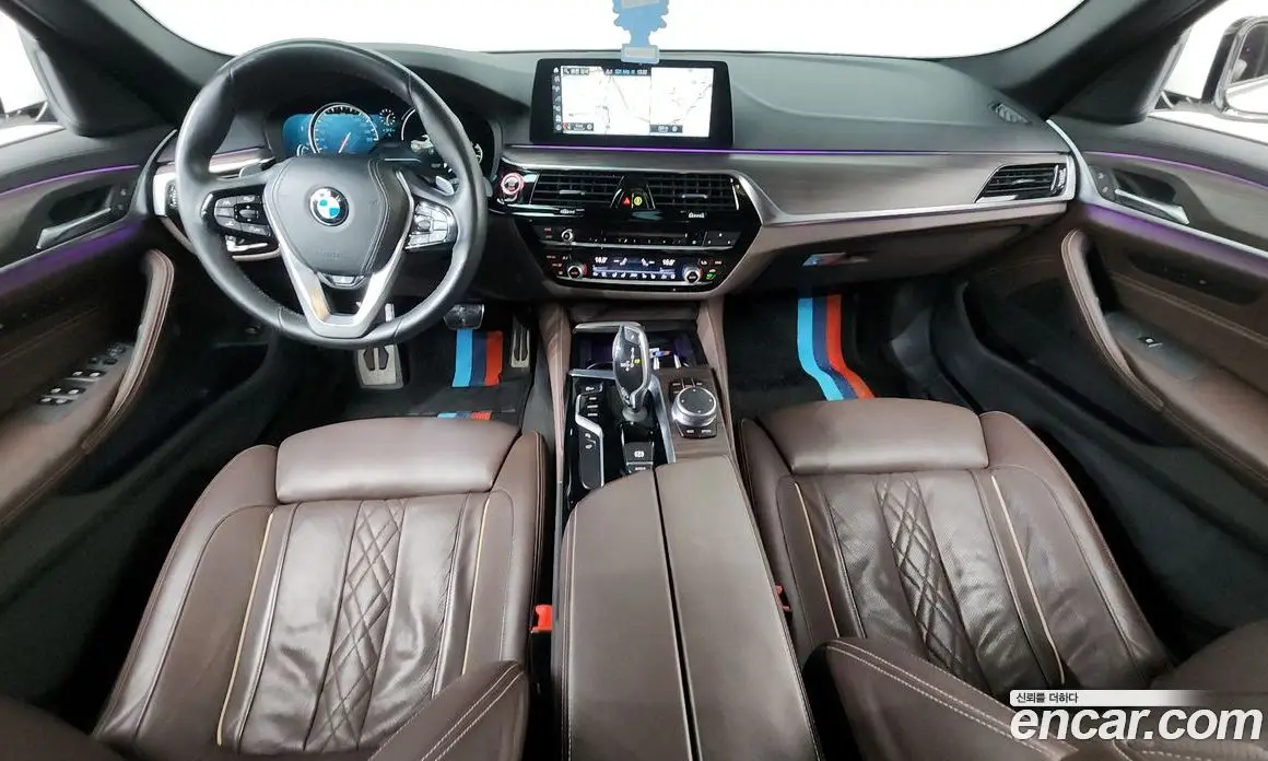 BMW 5 серия 2018 2.0 автомат (гидро), фото 10