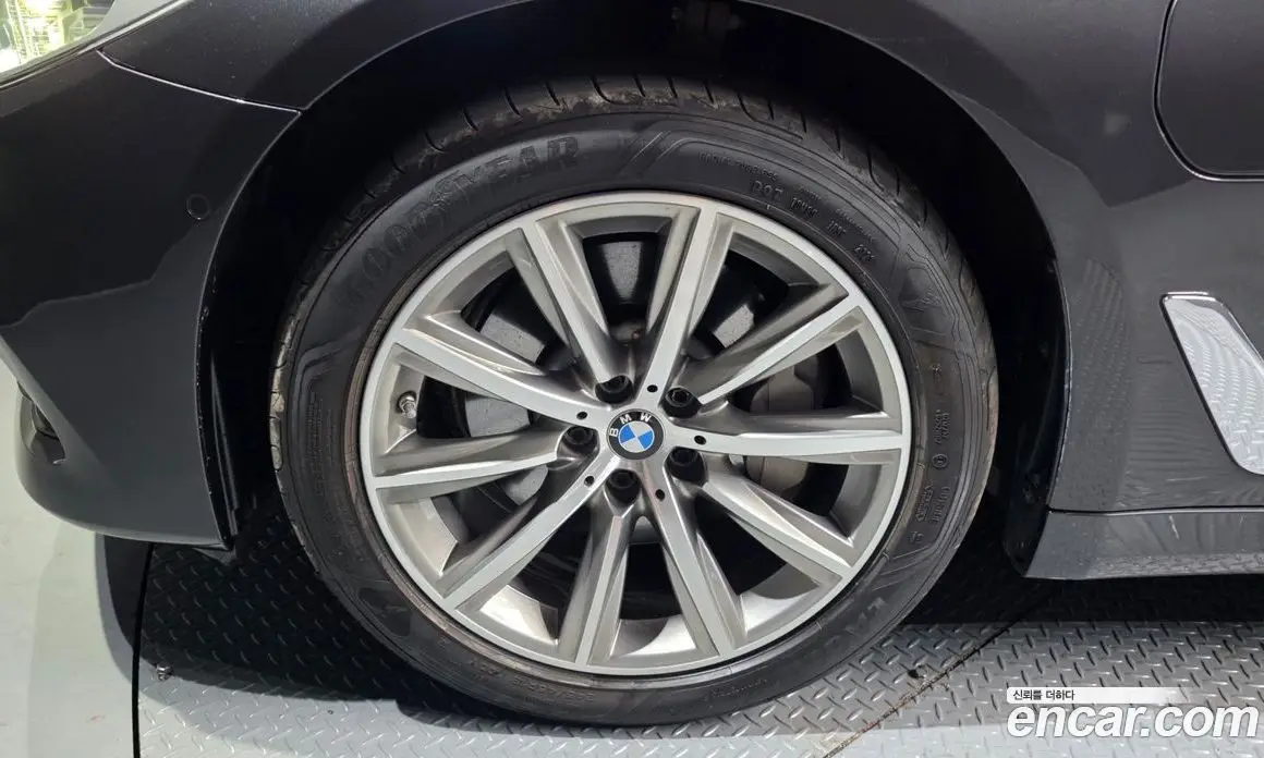 BMW 5 серия 2020 2.0 автомат (гидро), фото 4 BMW 5 серия 2020 2.0 автомат (гидро), фото 4