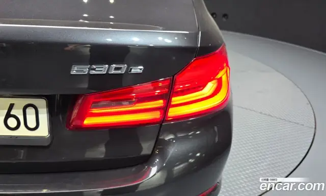BMW 5 серия 2020 2.0 автомат (гидро), миниатюра 8 BMW 5 серия 2020 2.0 автомат (гидро), миниатюра 8
