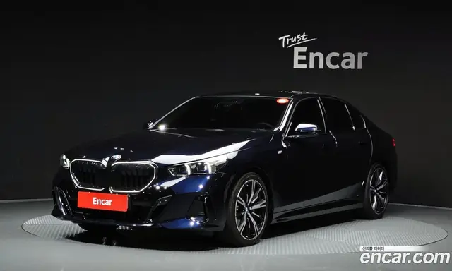 BMW 5 серия, 2025, 7 661 км