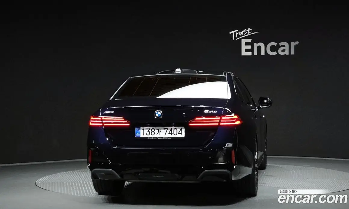 BMW 5 серия 2025 2.0 автомат (гидро), фото 4