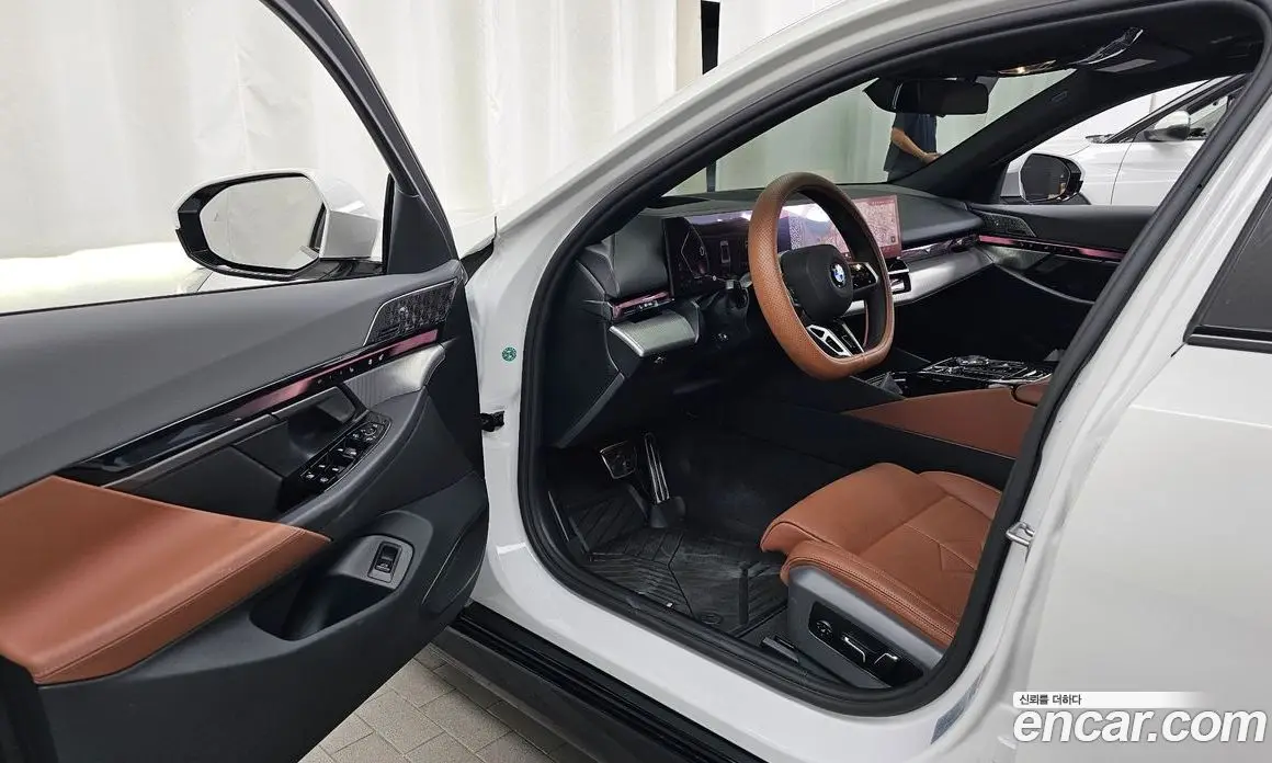 BMW 5 серия 2026 2.0 автомат (гидро), фото 12 BMW 5 серия 2026 2.0 автомат (гидро), фото 12